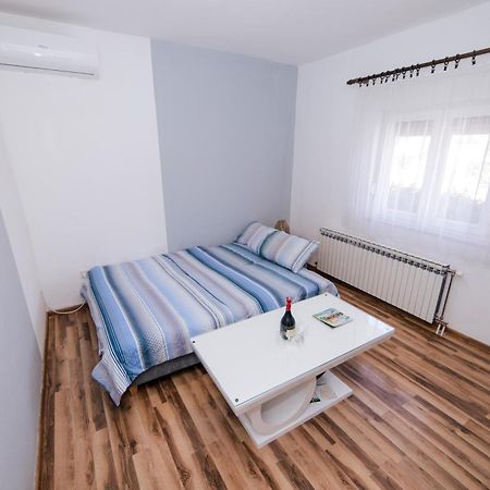 Relax Trebinje Appartement Buitenkant foto