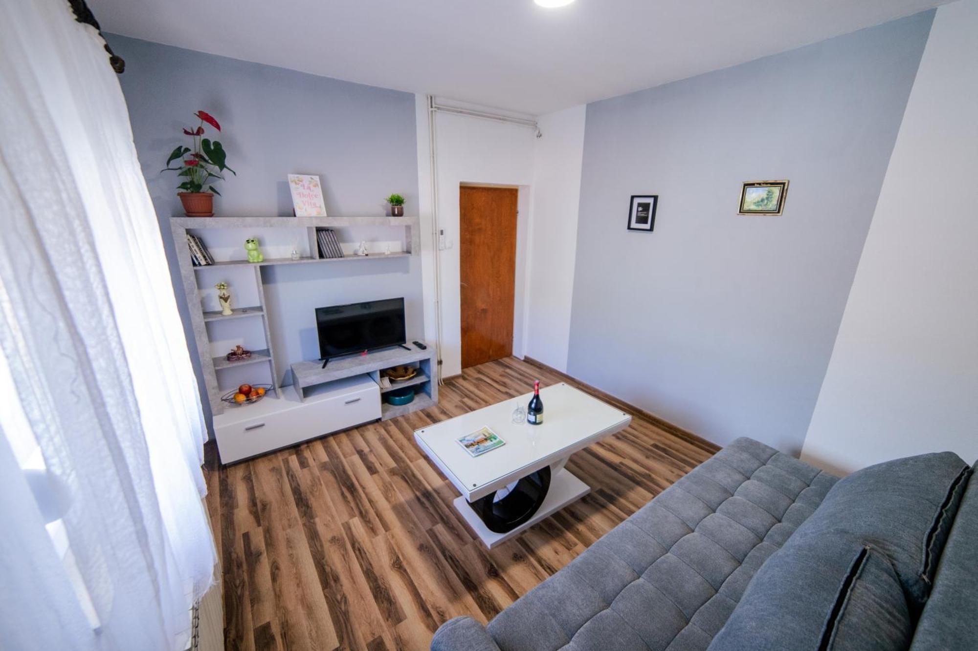 Relax Trebinje Appartement Buitenkant foto