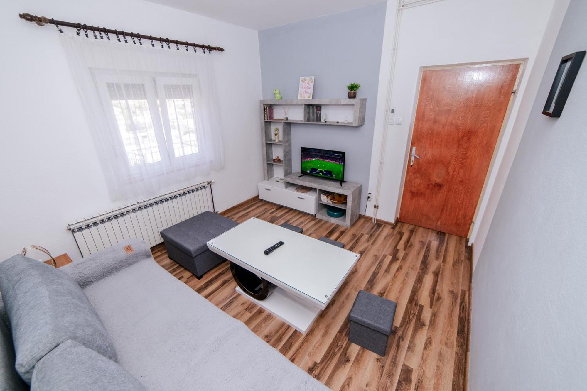 Relax Trebinje Appartement Buitenkant foto