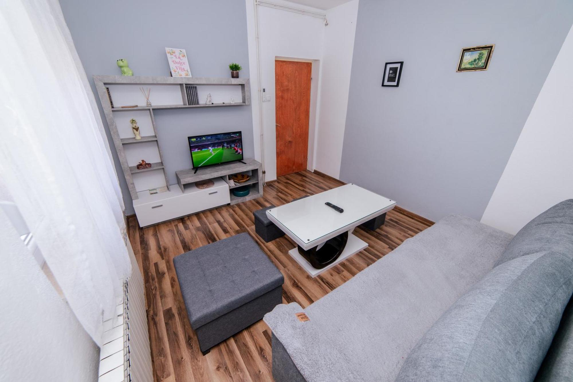 Relax Trebinje Appartement Buitenkant foto